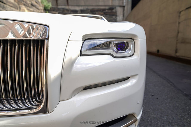 Used 2017 Rolls-Royce Wraith RWD image 72