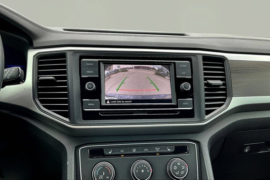 Used 2023 Volkswagen Atlas SE FWD image 12