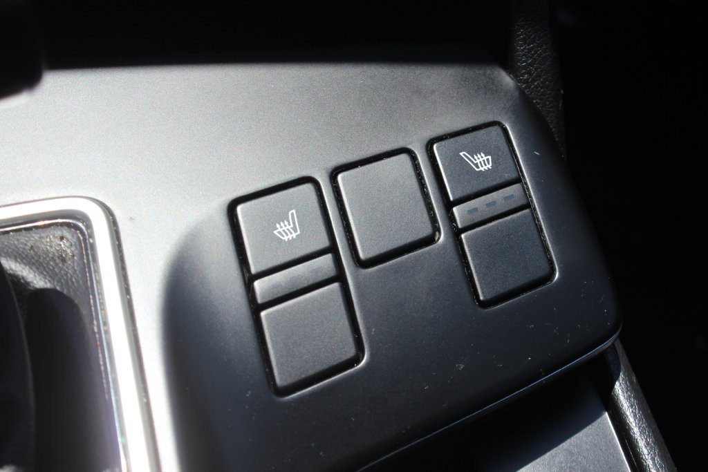 Used 2024 Kia Sportage LX AWD/4WD image 11