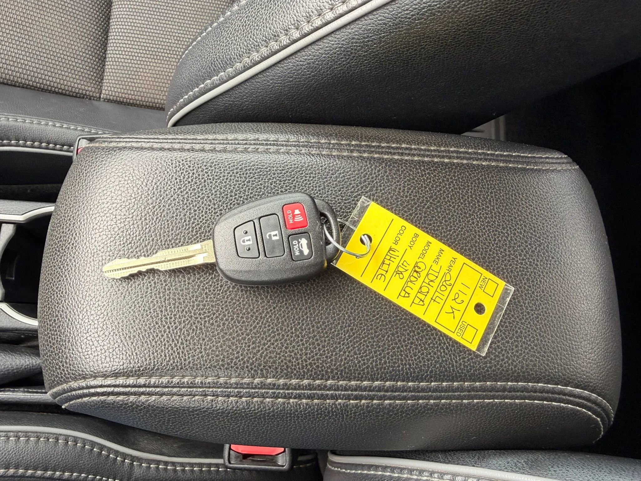 Used 2014 Toyota Corolla S image 46