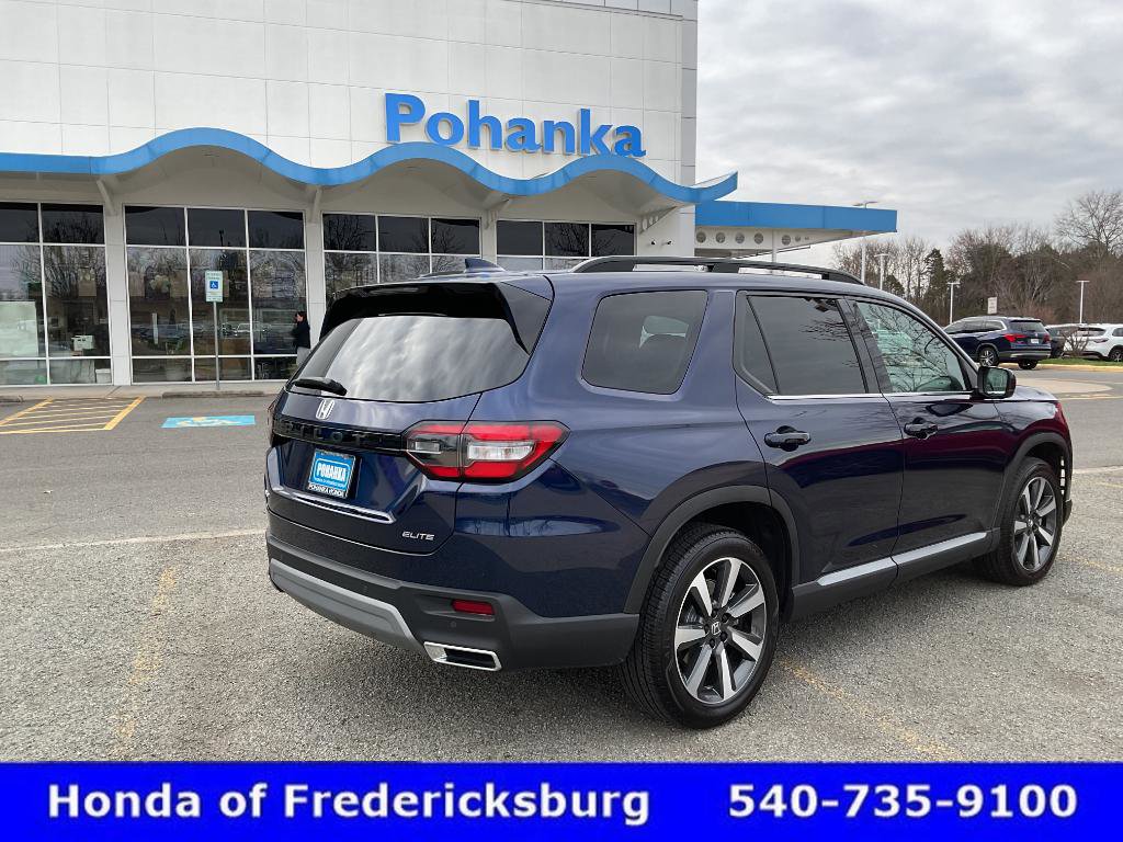 Used 2025 Honda Pilot Elite image 6