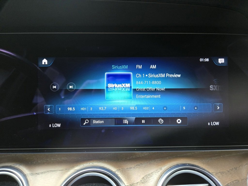 Used 2022 Mercedes-Benz E 350 4MATIC Sedan image 30