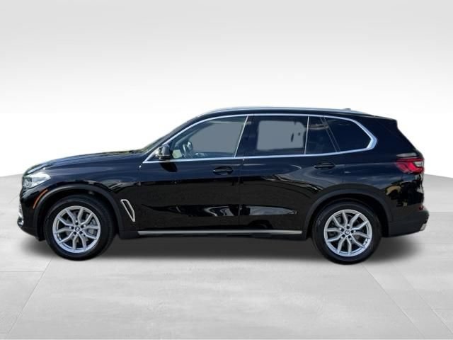 Used 2019 BMW X5 xDrive40i w/ Convenience Package AWD/4WD image 4