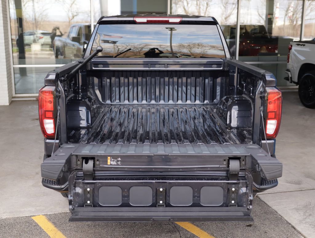 Used 2024 GMC Sierra 1500 Elevation image 27