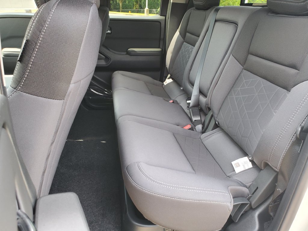 New 2026 Nissan Frontier SV w/ All-Weather Content Package AWD/4WD image 12