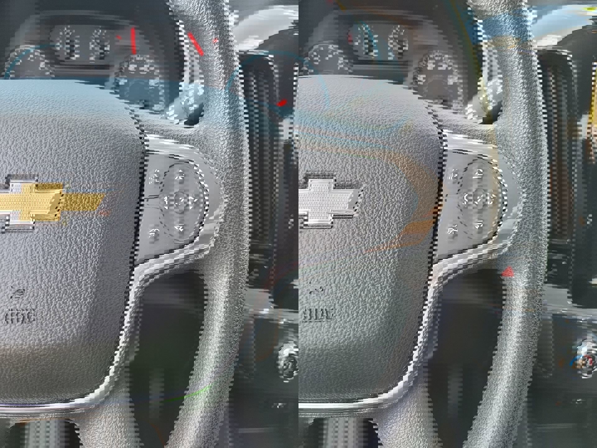 Used 2018 Chevrolet Traverse LS w/ LPO, Cargo Package AWD/4WD image 29