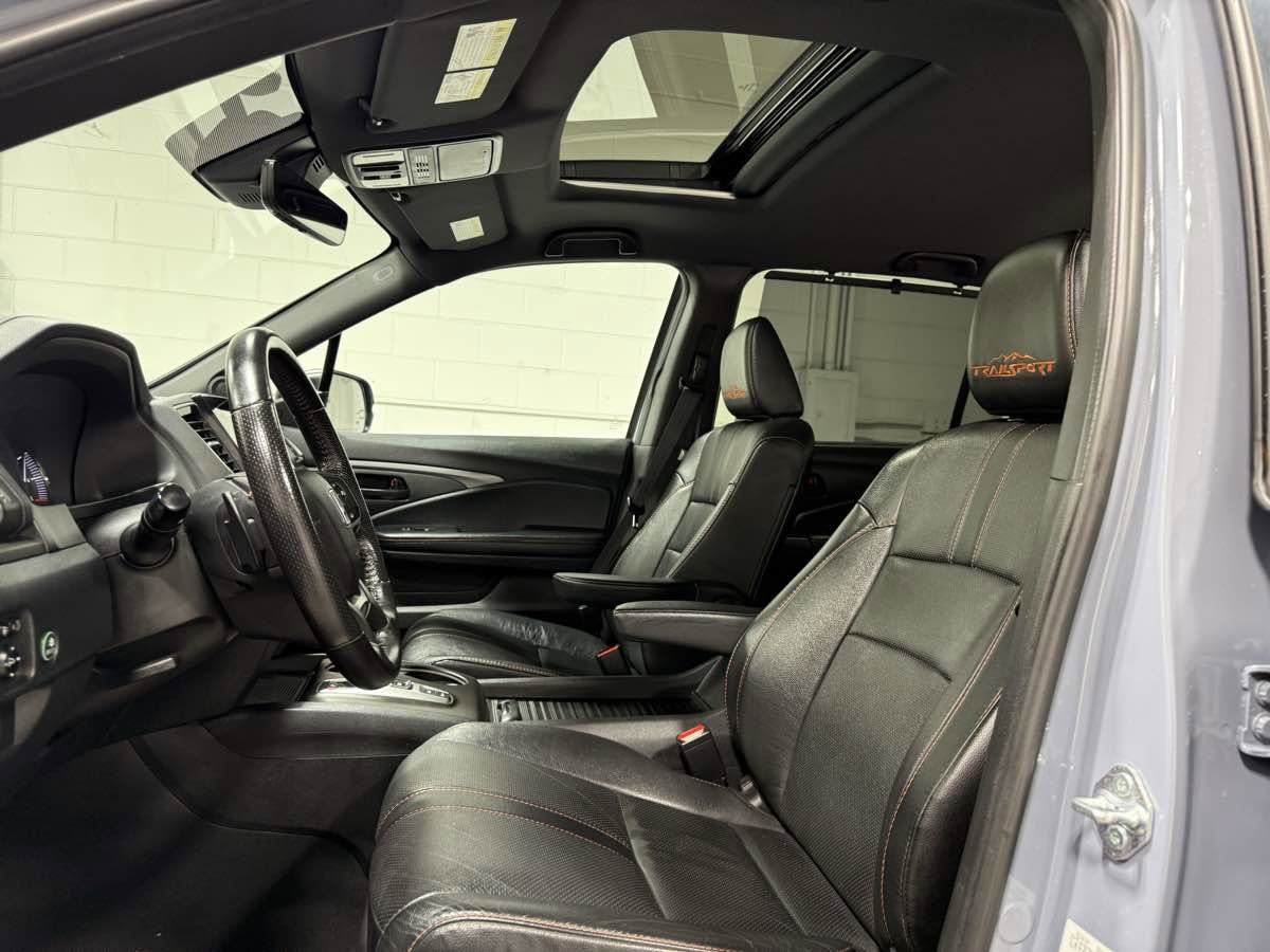Used 2022 Honda Passport TrailSport image 16