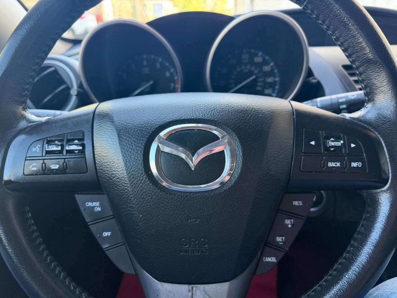 Used 2013 MAZDA MAZDA3 i Grand Touring w/ Tech Pkg image 29