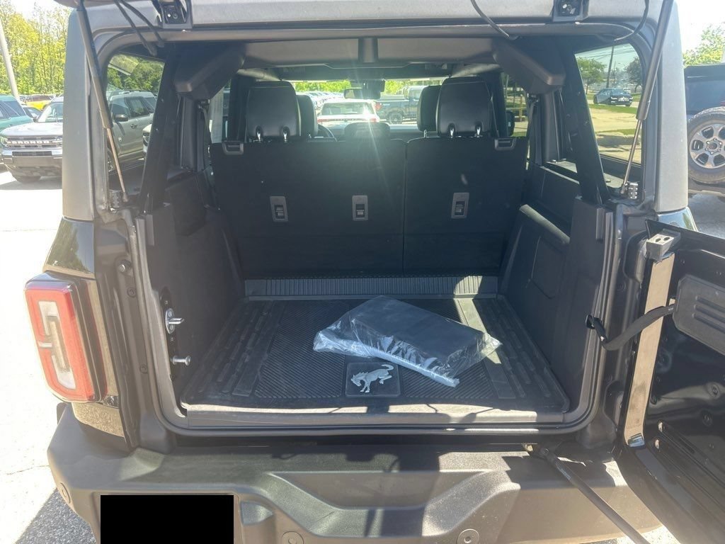 Used 2024 Ford Bronco Wildtrak AWD/4WD image 18