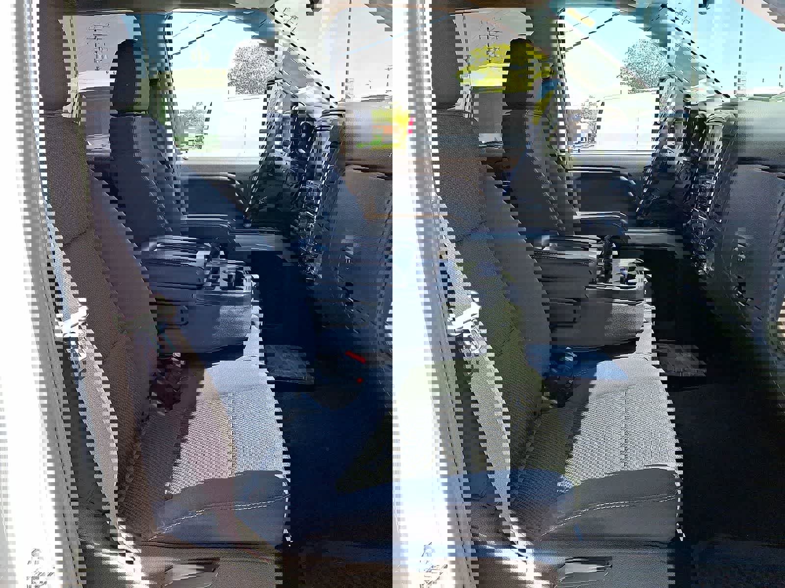 Used 2016 Chevrolet Silverado 2500 LT w/ LT Convenience Package image 30