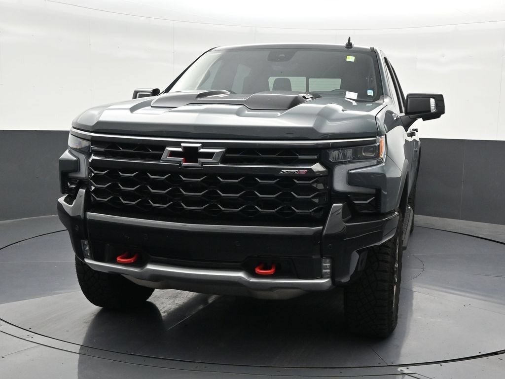Used 2026 Chevrolet Silverado 1500 ZR2 w/ LPO, Dark Essentials Package AWD/4WD image 9