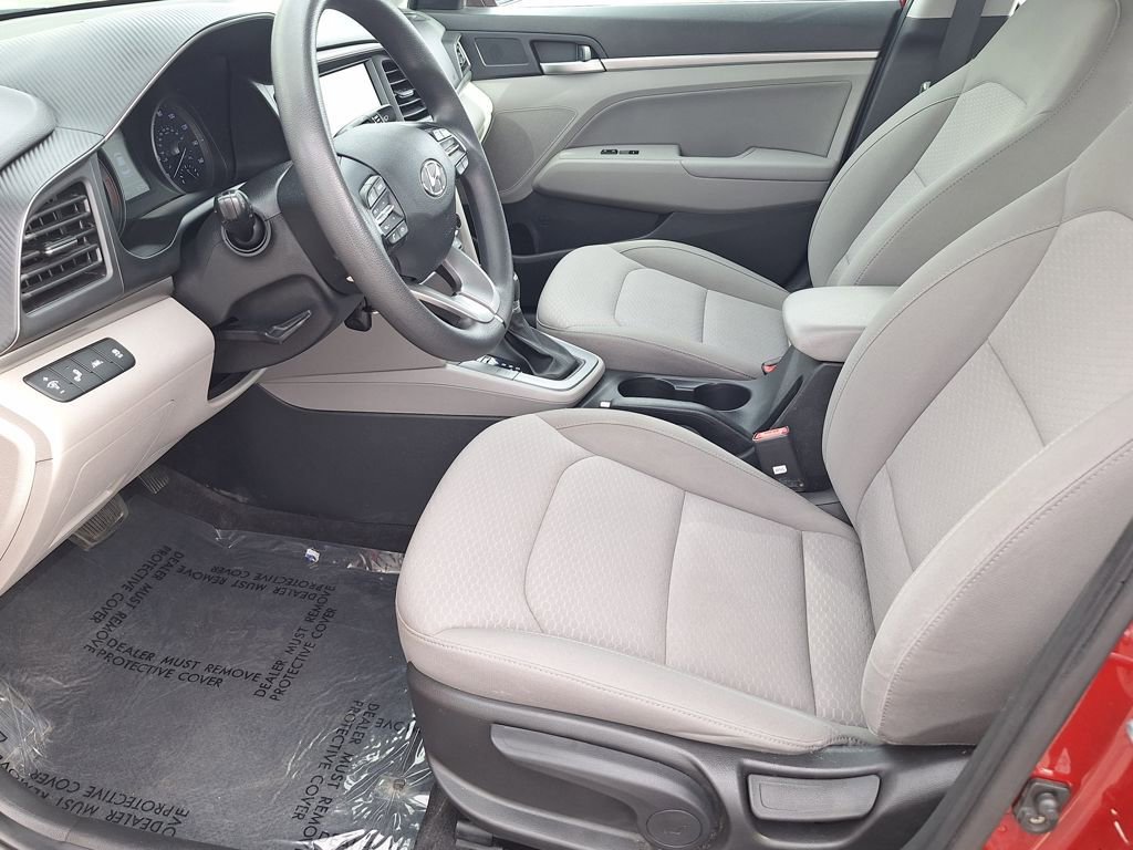 Used 2020 Hyundai Elantra SEL image 10