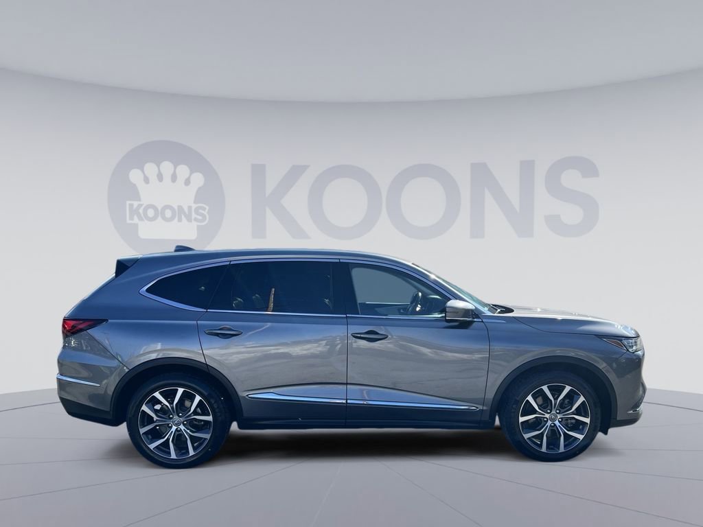 Used 2023 Acura MDX SH-AWD w/ Technology Package image 8