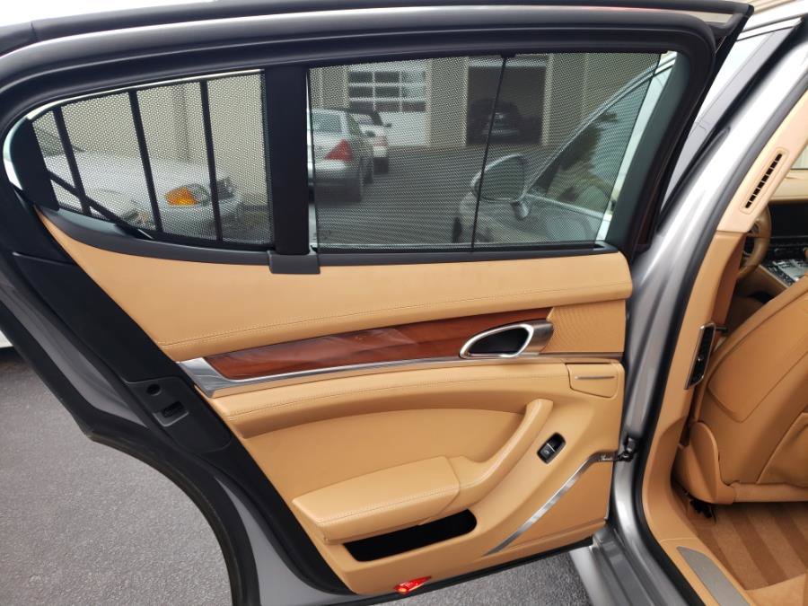 Used 2011 Porsche Panamera Turbo image 22