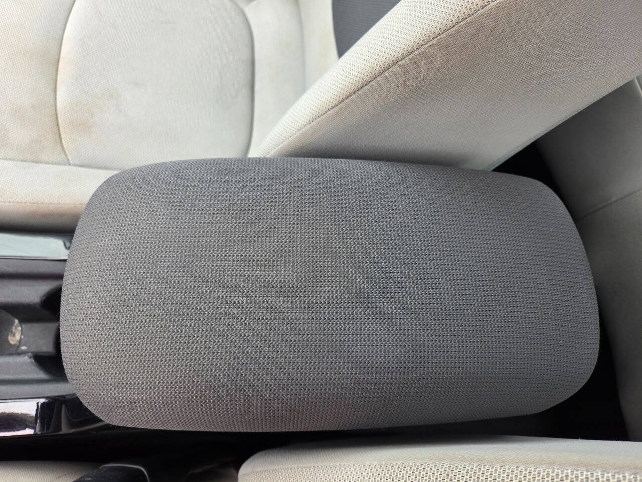 Used 2021 Toyota Corolla L w/ Carpet Mat Package (TMS) FWD image 21