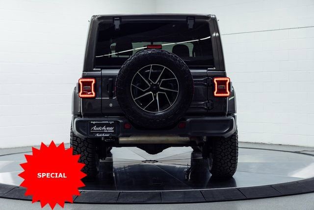 Used 2019 Jeep Wrangler Unlimited Sahara image 7
