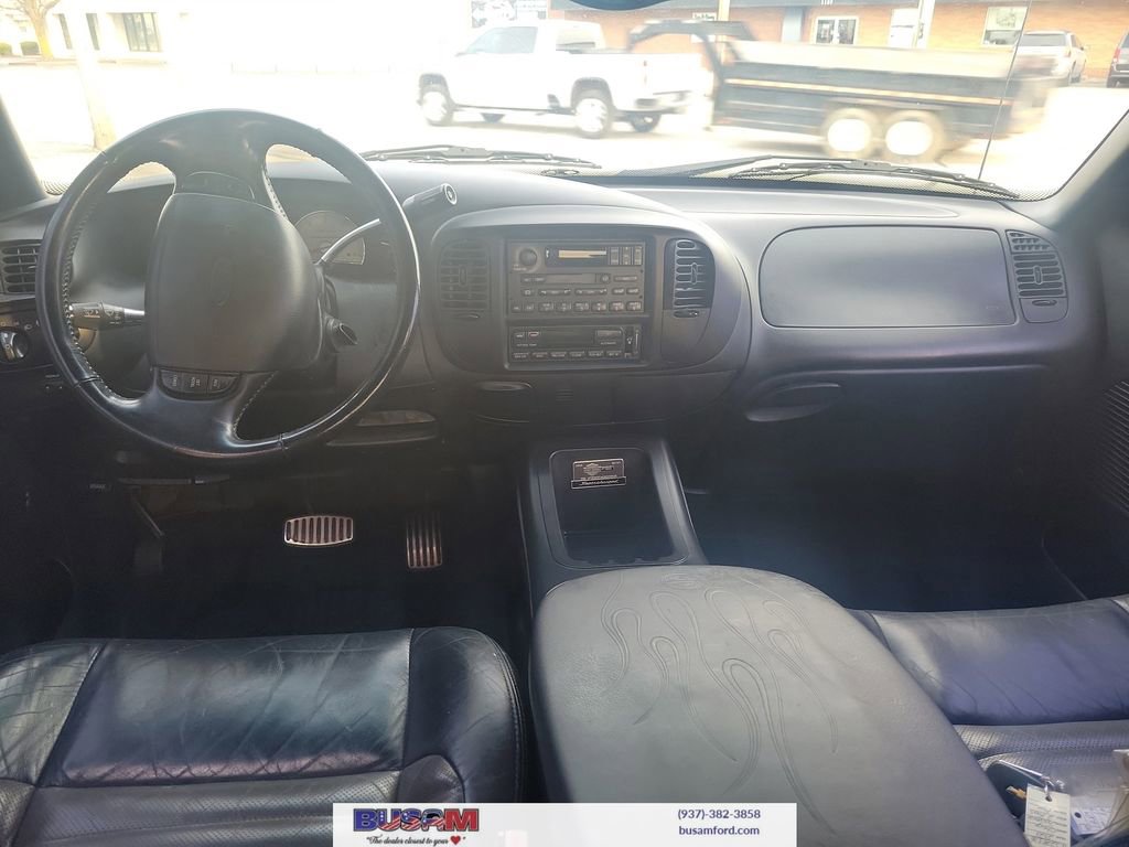 Used 2002 Ford F150 Harley-Davidson image 7