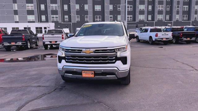 Used 2024 Chevrolet Silverado 1500 LTZ image 3