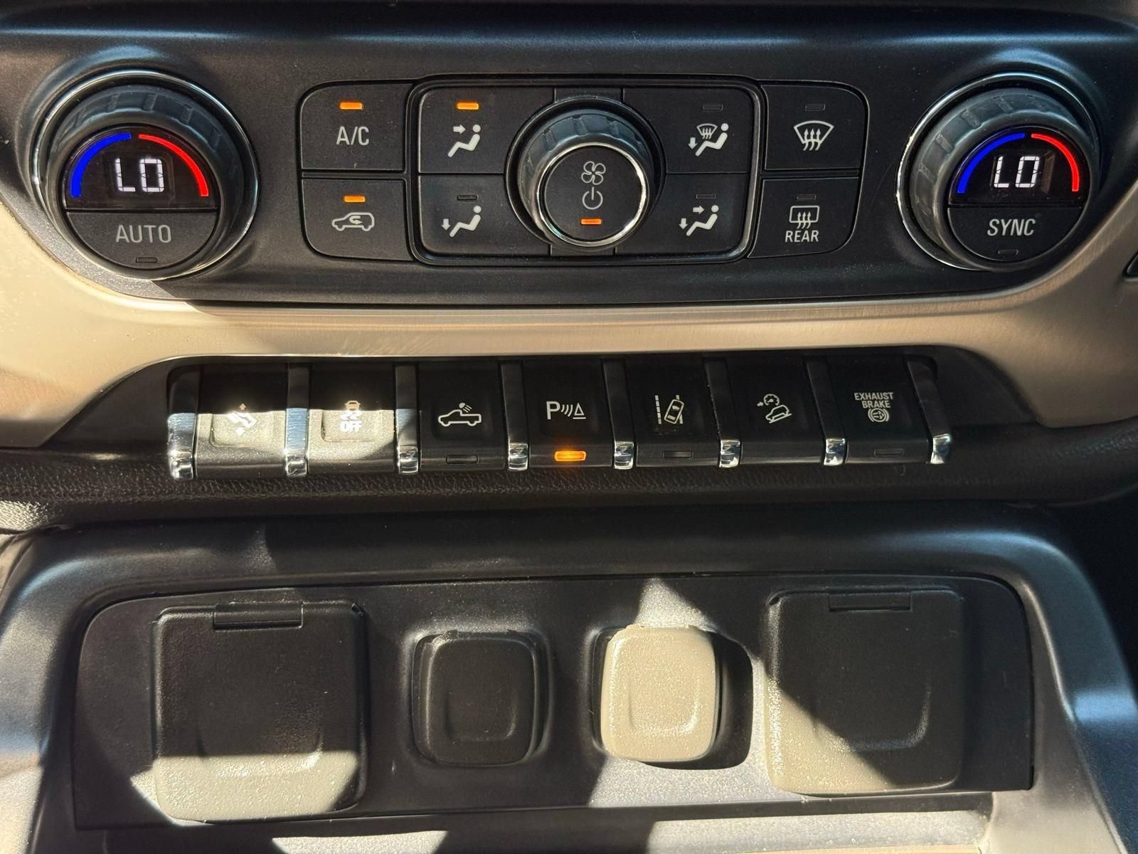 Used 2019 GMC Sierra 3500 Denali w/ Duramax Plus Package AWD/4WD image 55