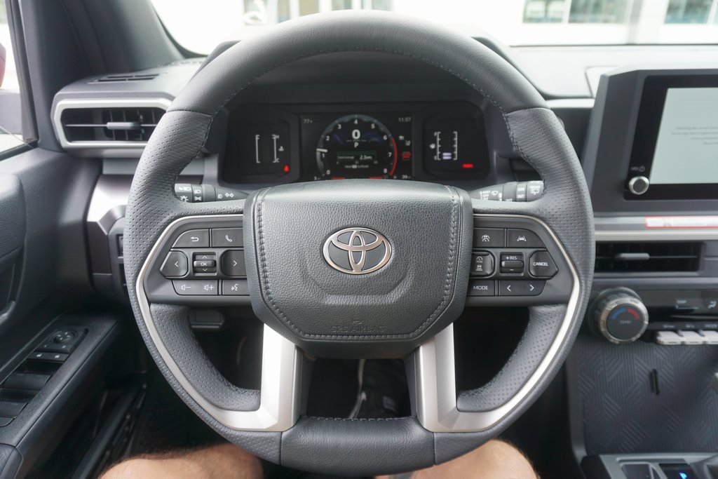 New 2025 Toyota 4Runner SR5 image 3