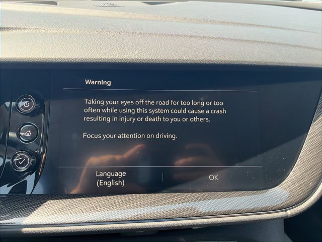 Used 2021 Buick Envision Essence w/ Sport Touring Package FWD image 22