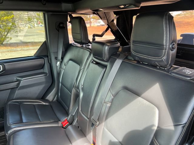 Used 2025 Ford Bronco Badlands image 25