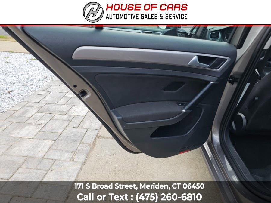 Used 2016 Volkswagen e-Golf SE image 38