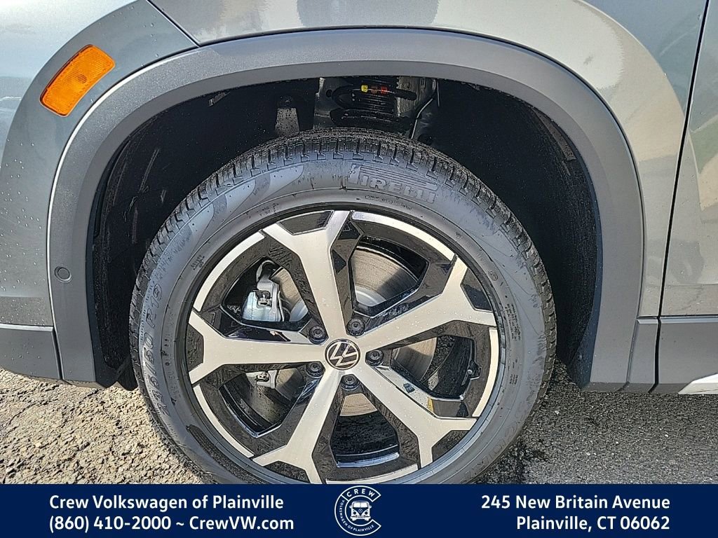 New 2026 Volkswagen Tiguan SE AWD/4WD image 17