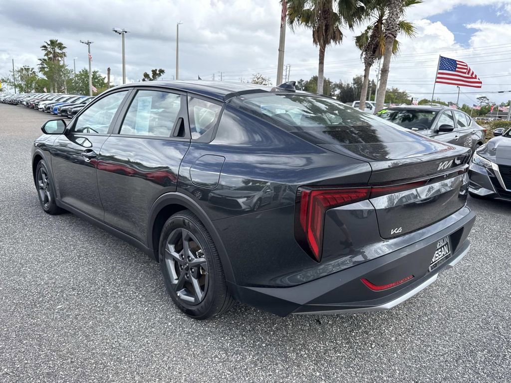 Used 2025 Kia K4 LXS image 6