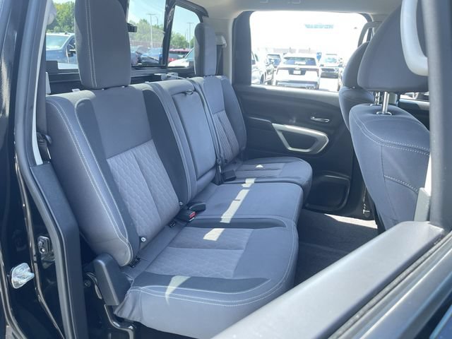 Used 2023 Nissan Titan SV AWD/4WD image 25