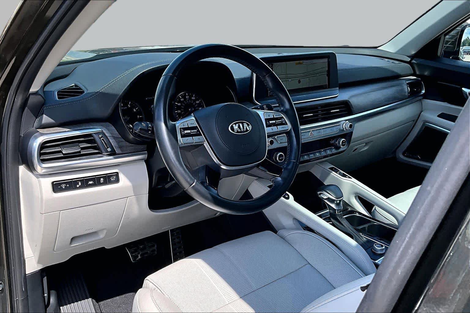 Used 2021 Kia Telluride SX FWD image 17