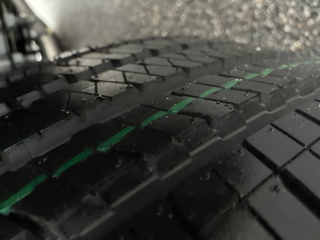 New 2025 Jeep Grand Cherokee Altitude image 28