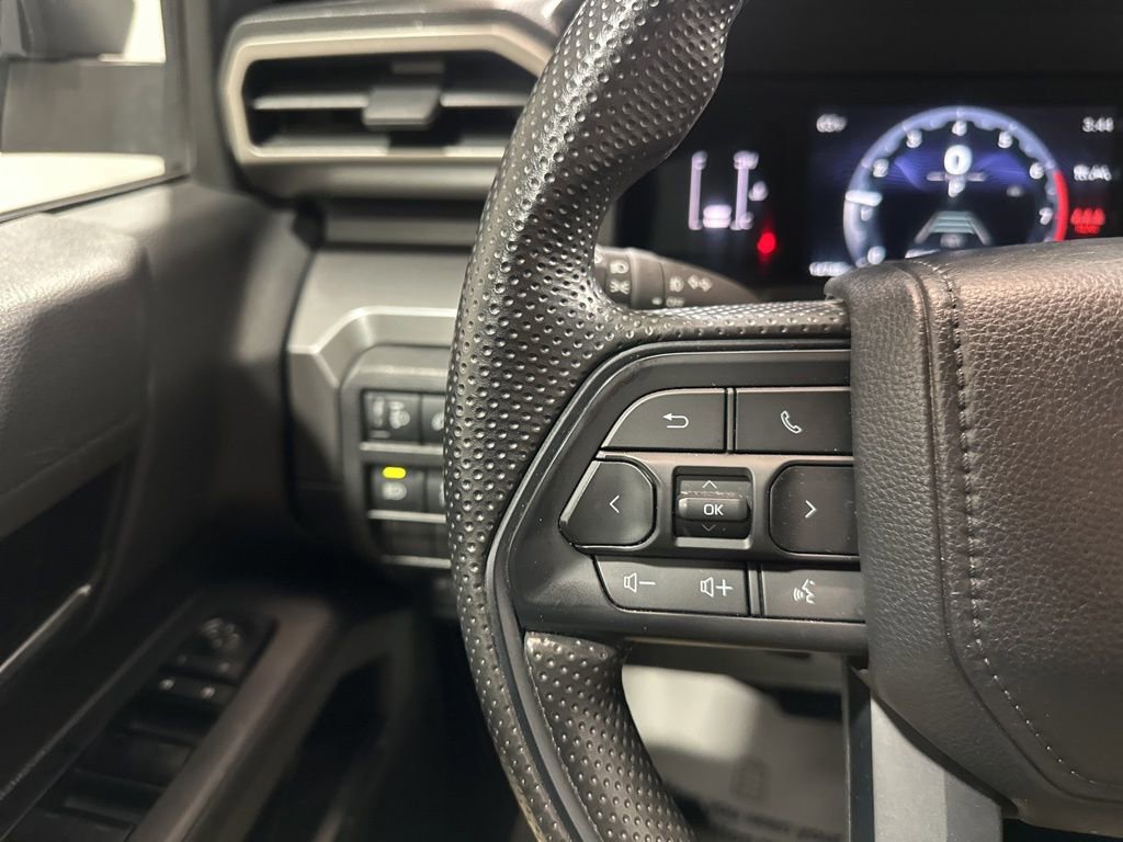 Used 2024 Toyota Tacoma SR5 AWD/4WD image 28