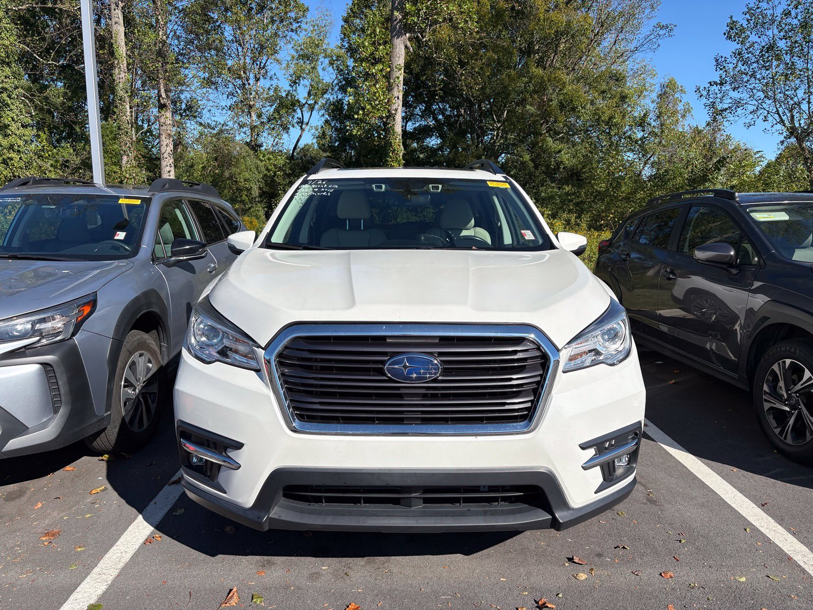Used 2022 Subaru Ascent Limited w/ Technology Package AWD/4WD image 2
