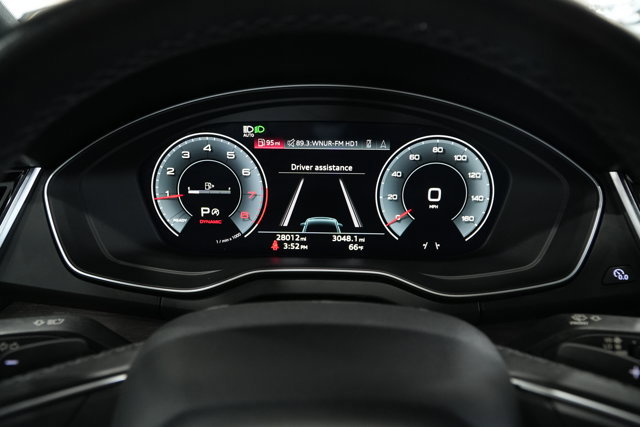 Used 2022 Audi Q5 2.0T Premium Plus w/ Premium Plus Package image 17