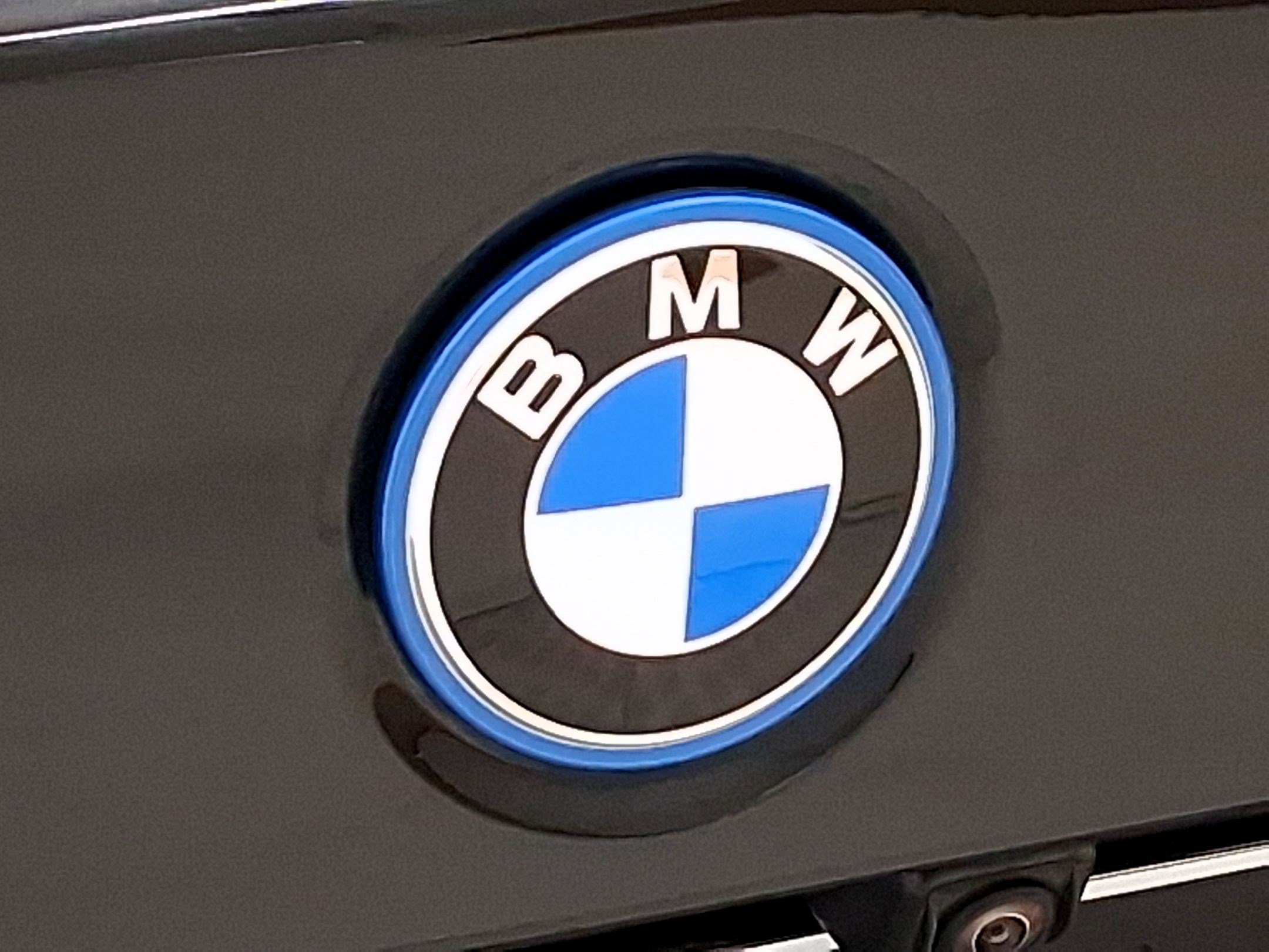 Used 2022 BMW 330e w/ Driving Assistance Package image 21