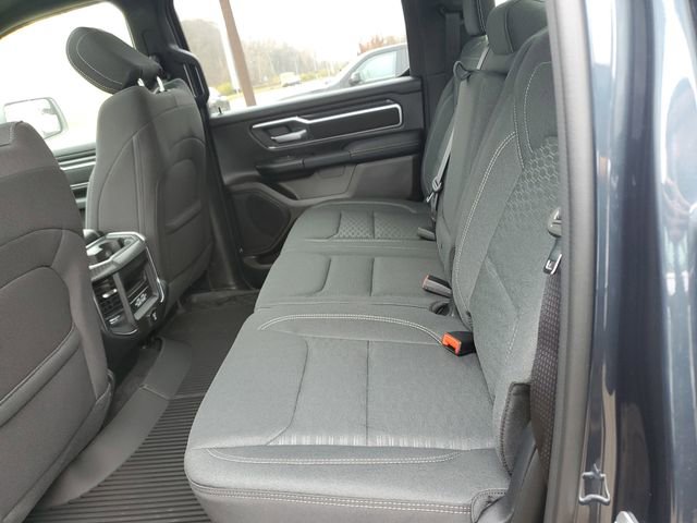 New 2026 RAM 1500 4x4 Crew Cab image 15