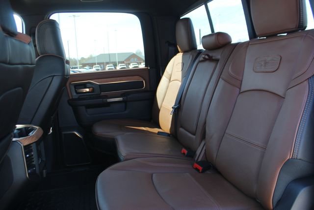 Used 2023 RAM 2500 Limited image 33