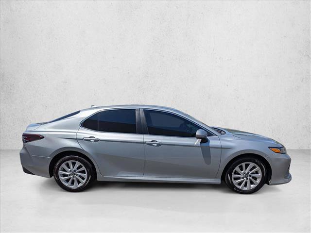 Used 2023 Toyota Camry LE FWD image 4
