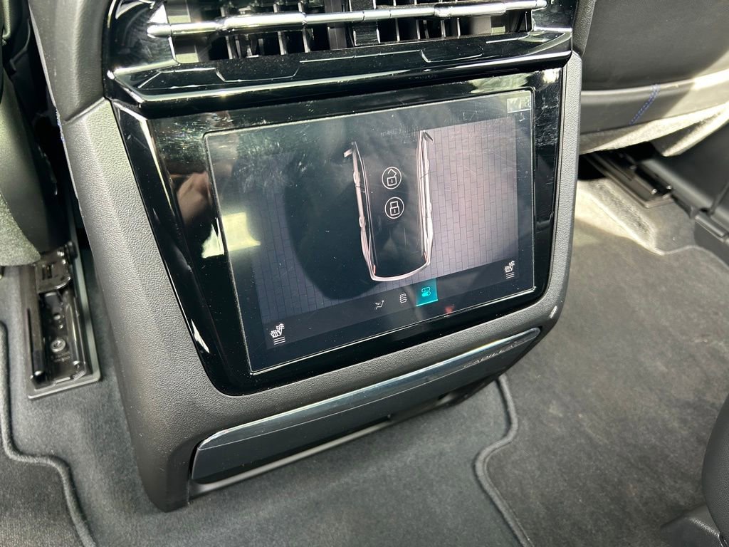 Used 2025 Cadillac Escalade IQ Sport 1 w/ Smart Trailering package image 55