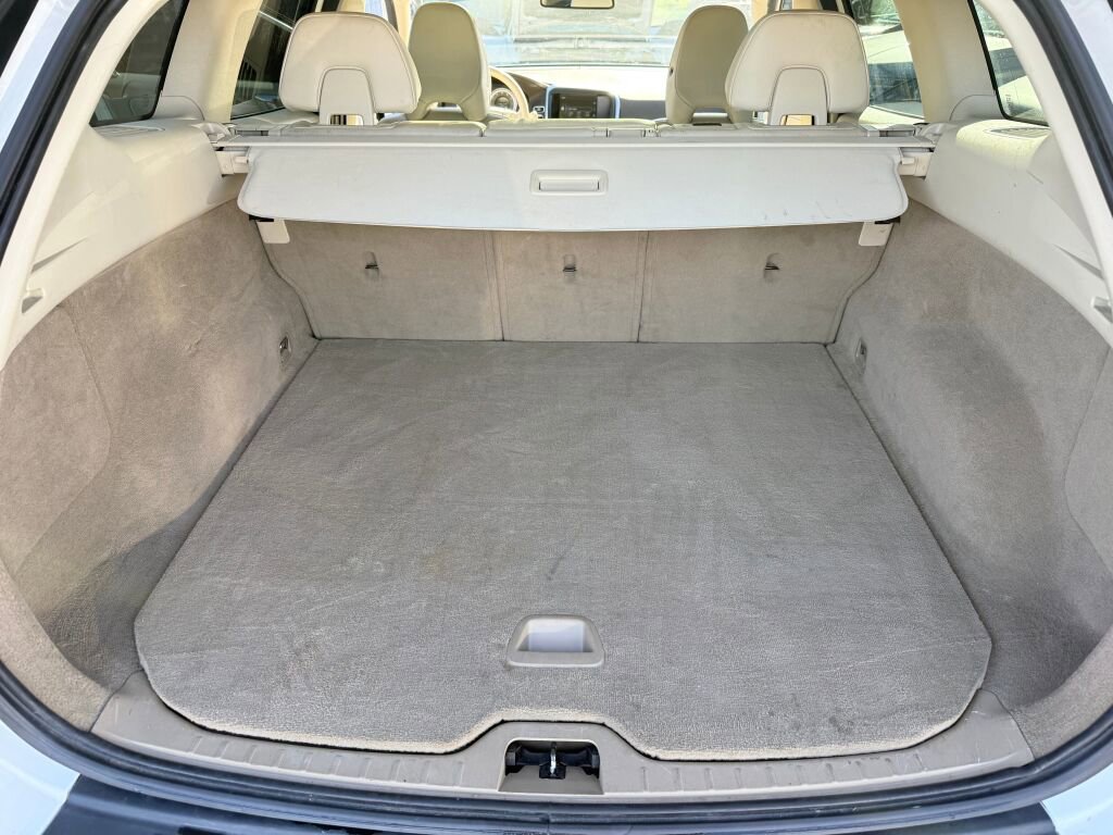 Used 2013 Volvo XC60 T6 AWD/4WD image 17