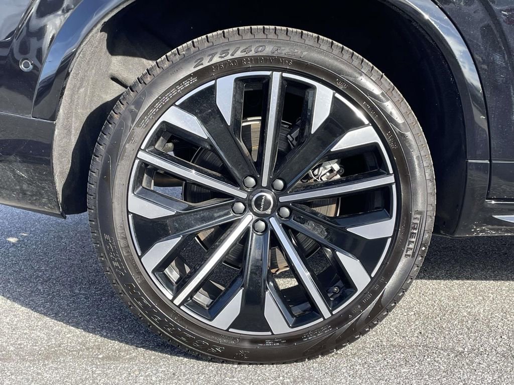 Used 2025 Volvo XC90 T8 Ultra image 31