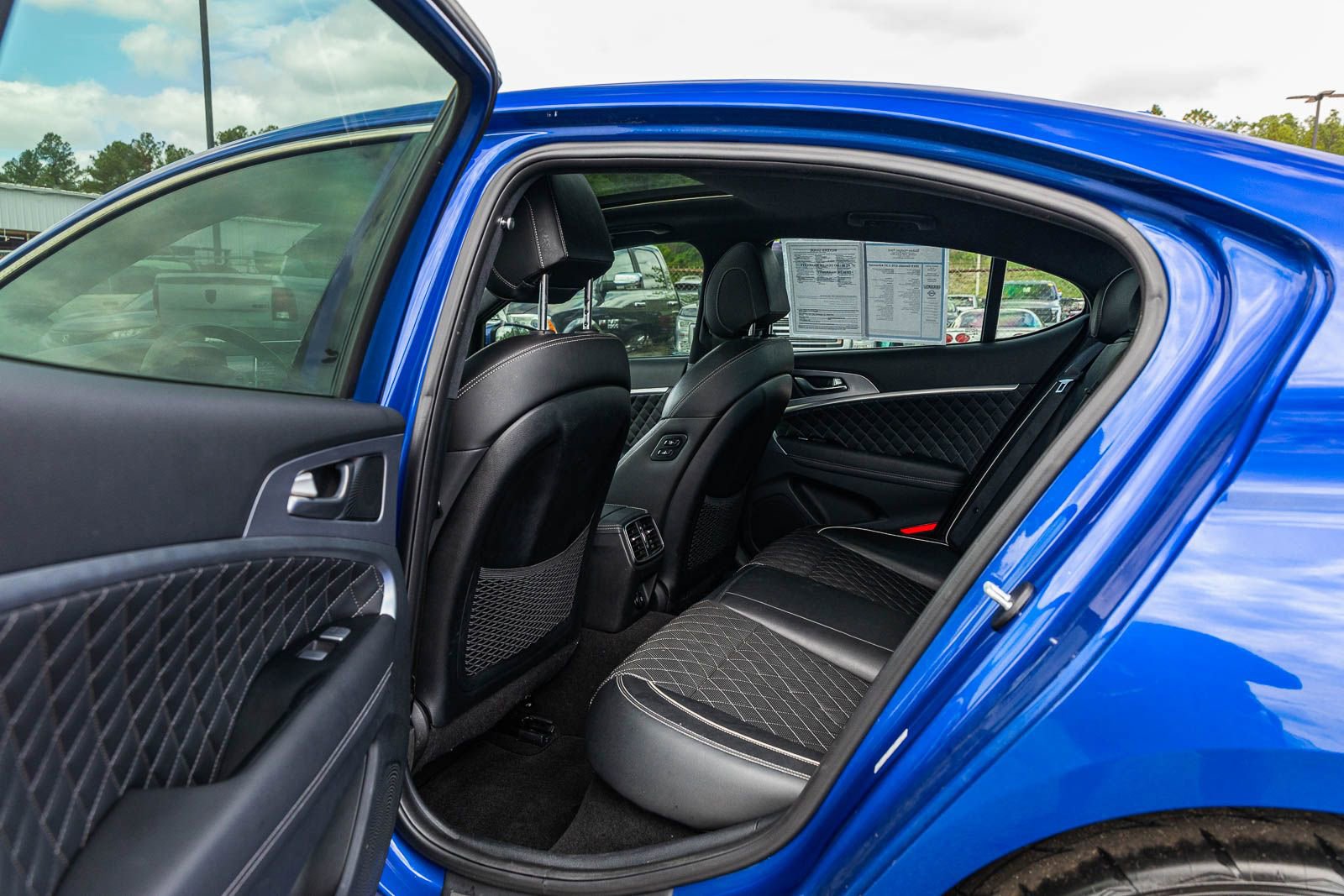 Used 2019 Genesis G70 3.3T Advanced w/ Sport Package AWD/4WD image 19