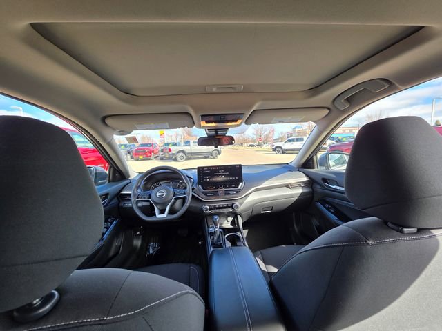 Used 2023 Nissan Altima 2.5 SV image 15