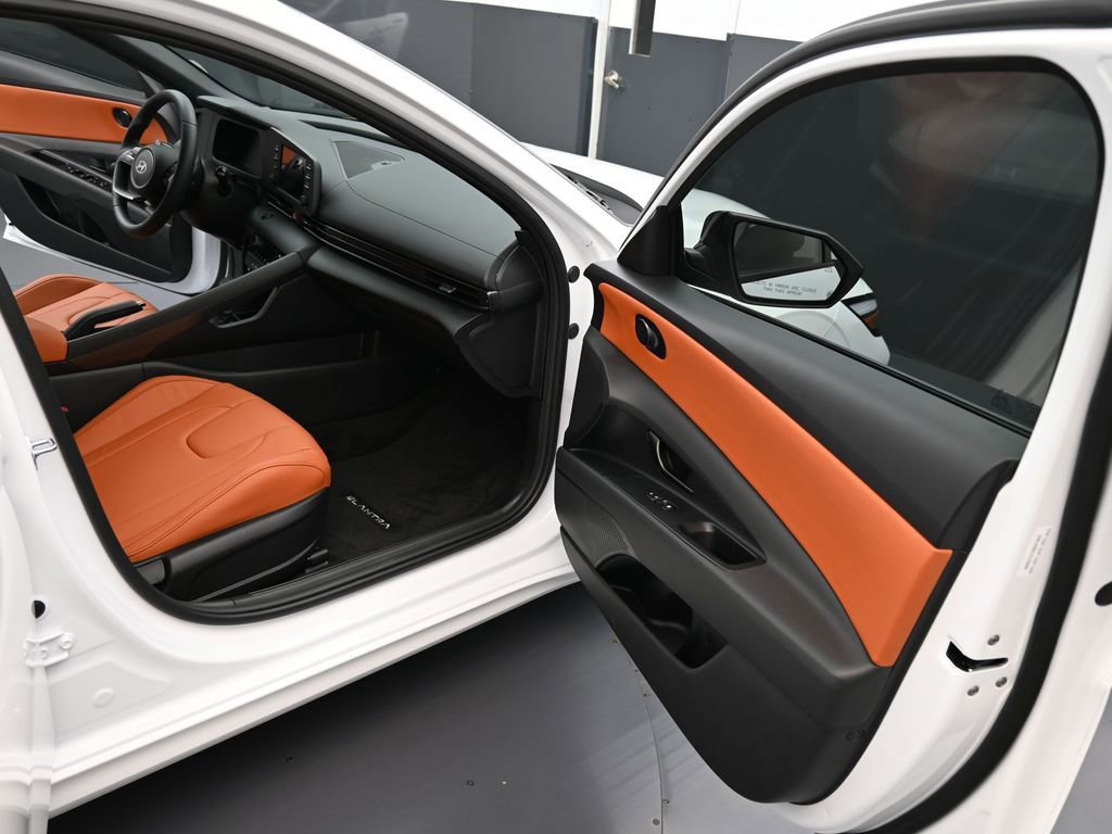 New 2026 Hyundai Elantra Sport image 18