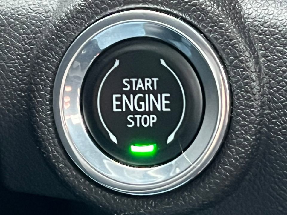 Used 2023 Chevrolet TrailBlazer ACTIV w/ Sun and Liftgate Package image 28