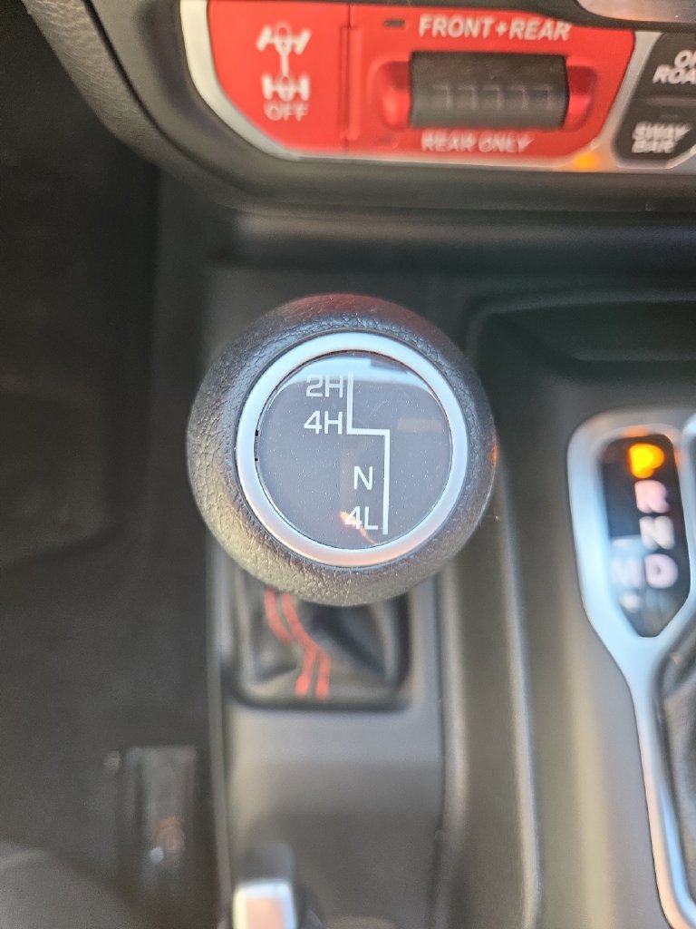 Used 2021 Jeep Wrangler Rubicon w/ Cold Weather Group AWD/4WD image 42
