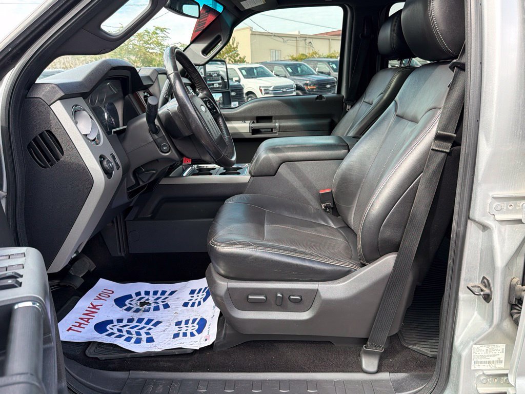 Used 2015 Ford F250 Lariat w/ Lariat Ultimate Package AWD/4WD image 18