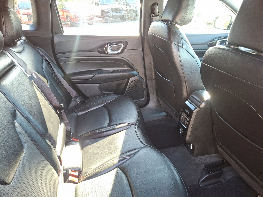 Certified 2023 Jeep Compass Limited image 15