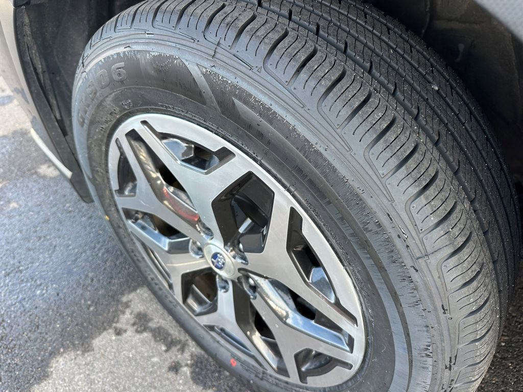 Used 2022 Subaru Forester Premium image 22